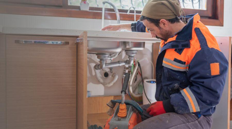 Professional sink repair in Casa Blanca, NM